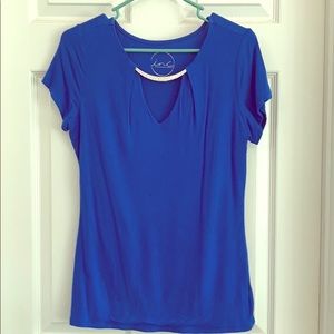Blue short sleeve top